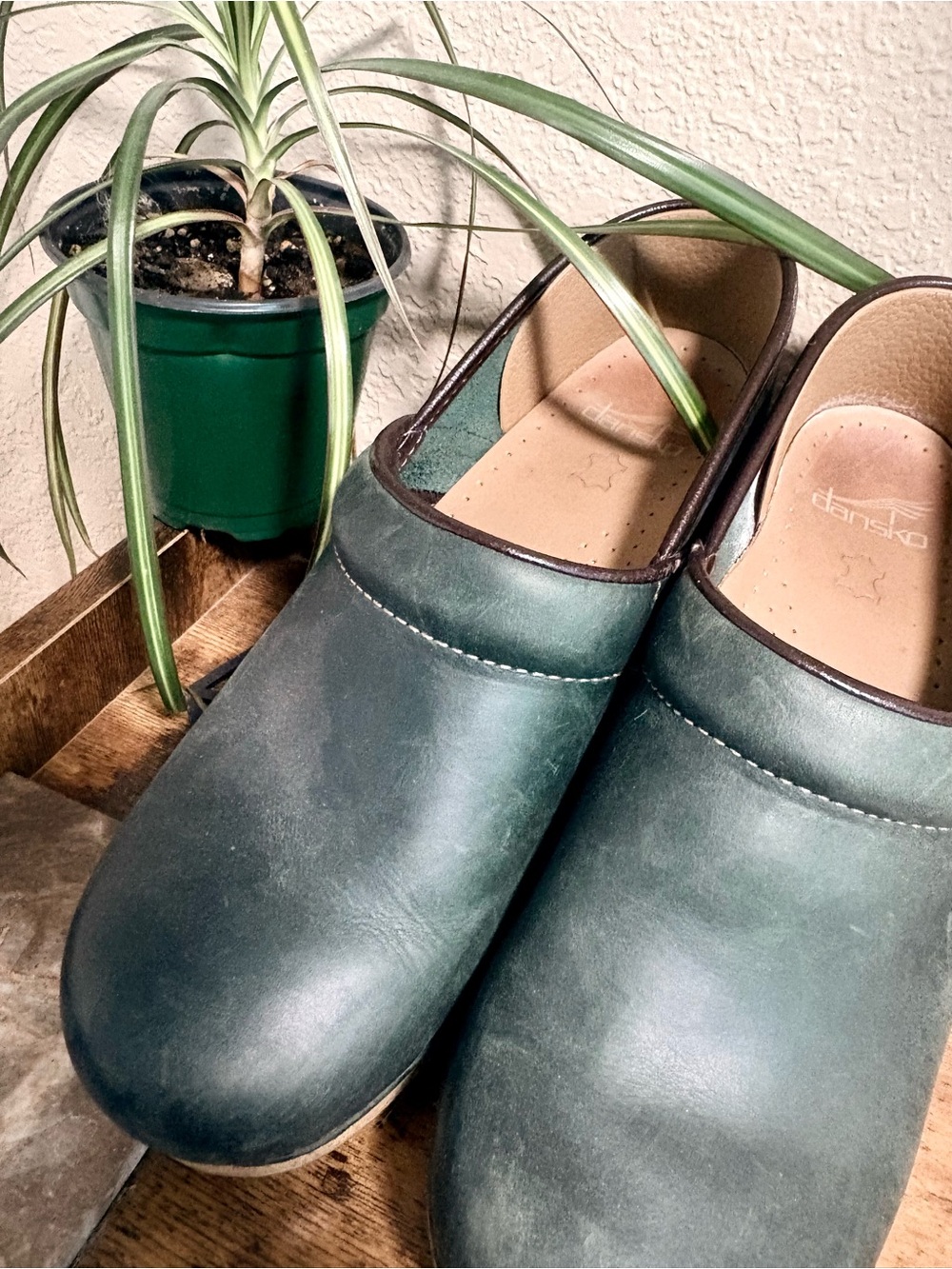 Dansko W39 Professional Oiled Leather, dark green Sz 8.5-9 - Picture 3 of 8